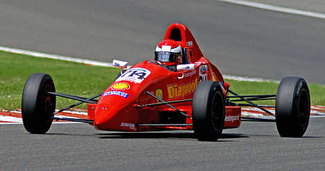 Nils K. Vestergaard elsker at køre på den kuperede Formel 1-bane i Spa (Belgien).